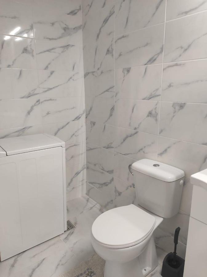 Apartament Diaconu Coresi Appartement Braşov Buitenkant foto