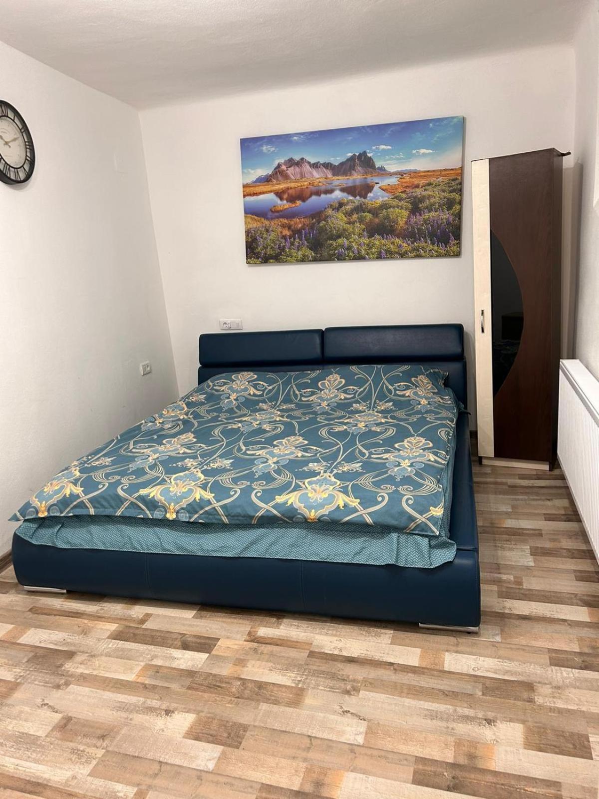 Apartament Diaconu Coresi Appartement Braşov Buitenkant foto